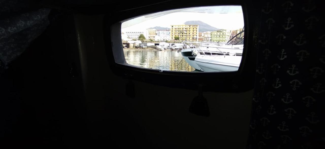 House Boat Otel Torre del Greco Dış mekan fotoğraf
